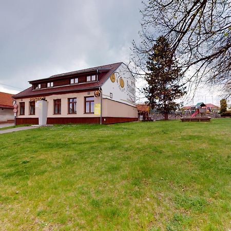 Penzion Pod Kolem Sosuvka Exteriör bild